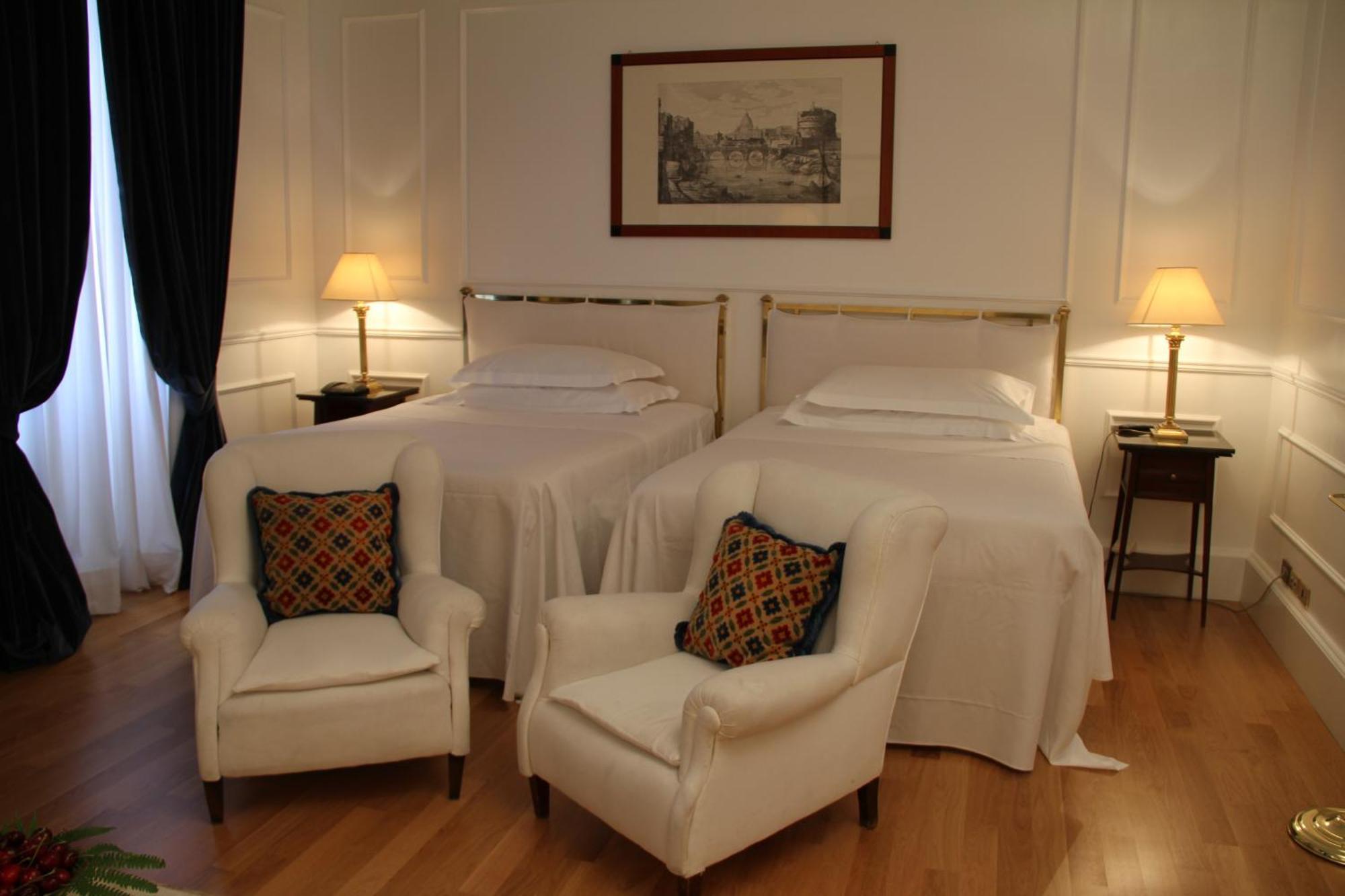 Grand Hotel Plaza Rome Luaran gambar